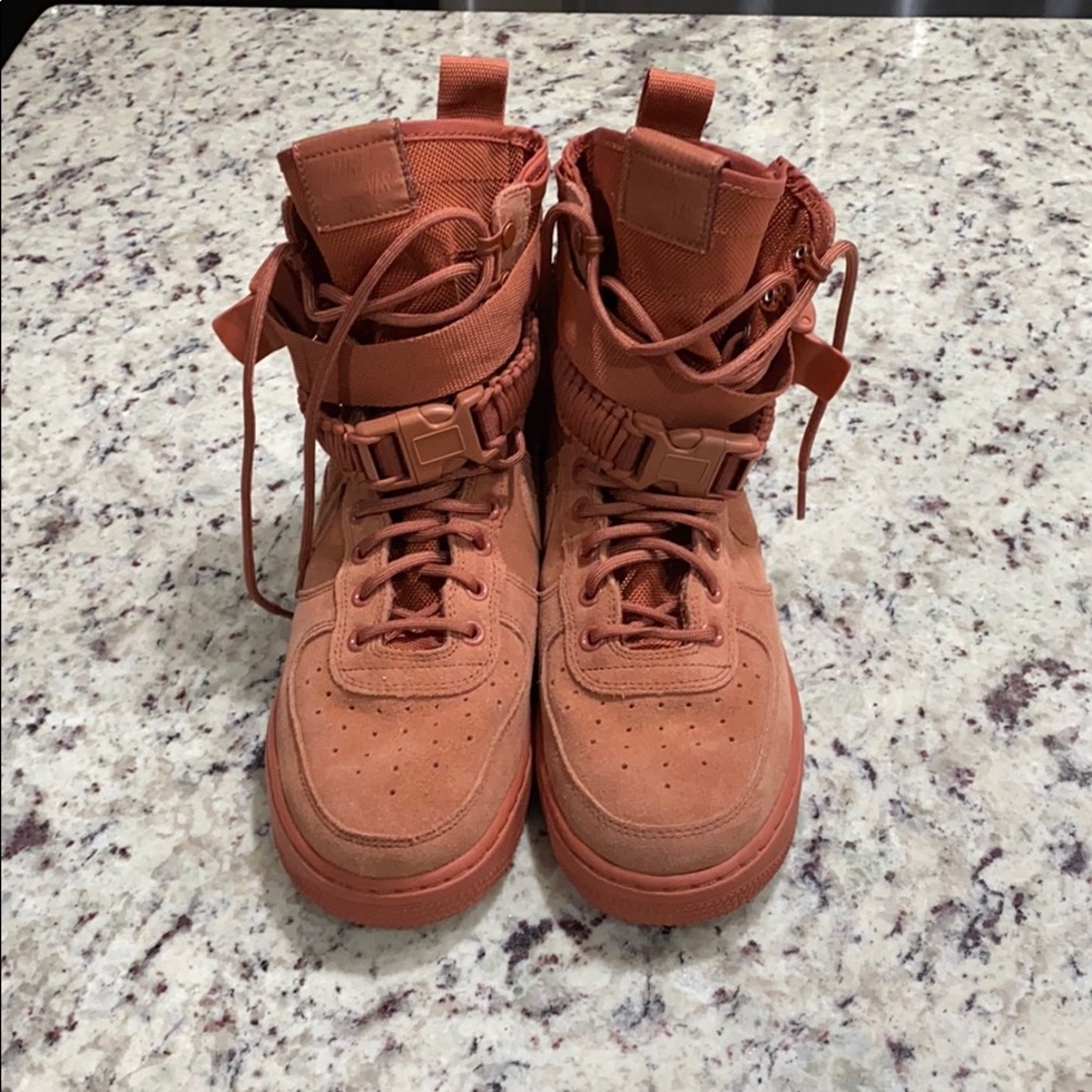 Men’s Nike SF AF1